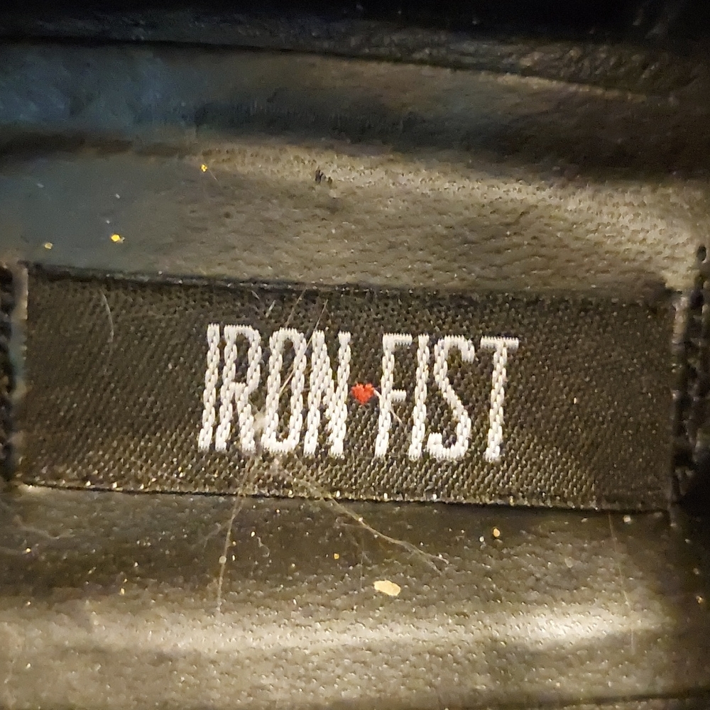 Iron fist misfits shoes - Picture 2 of 4